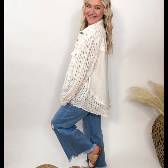 POL Cream /Floral Button-Up Lace Jacket - Picture 3 of 4